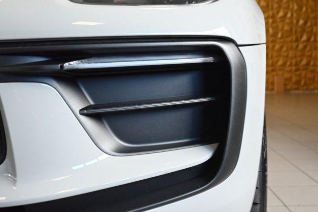 PORSCHE Macan NUOVA 2.0 PDK 265CV PCM TETT.LED 21"RADAR CAM FULL
