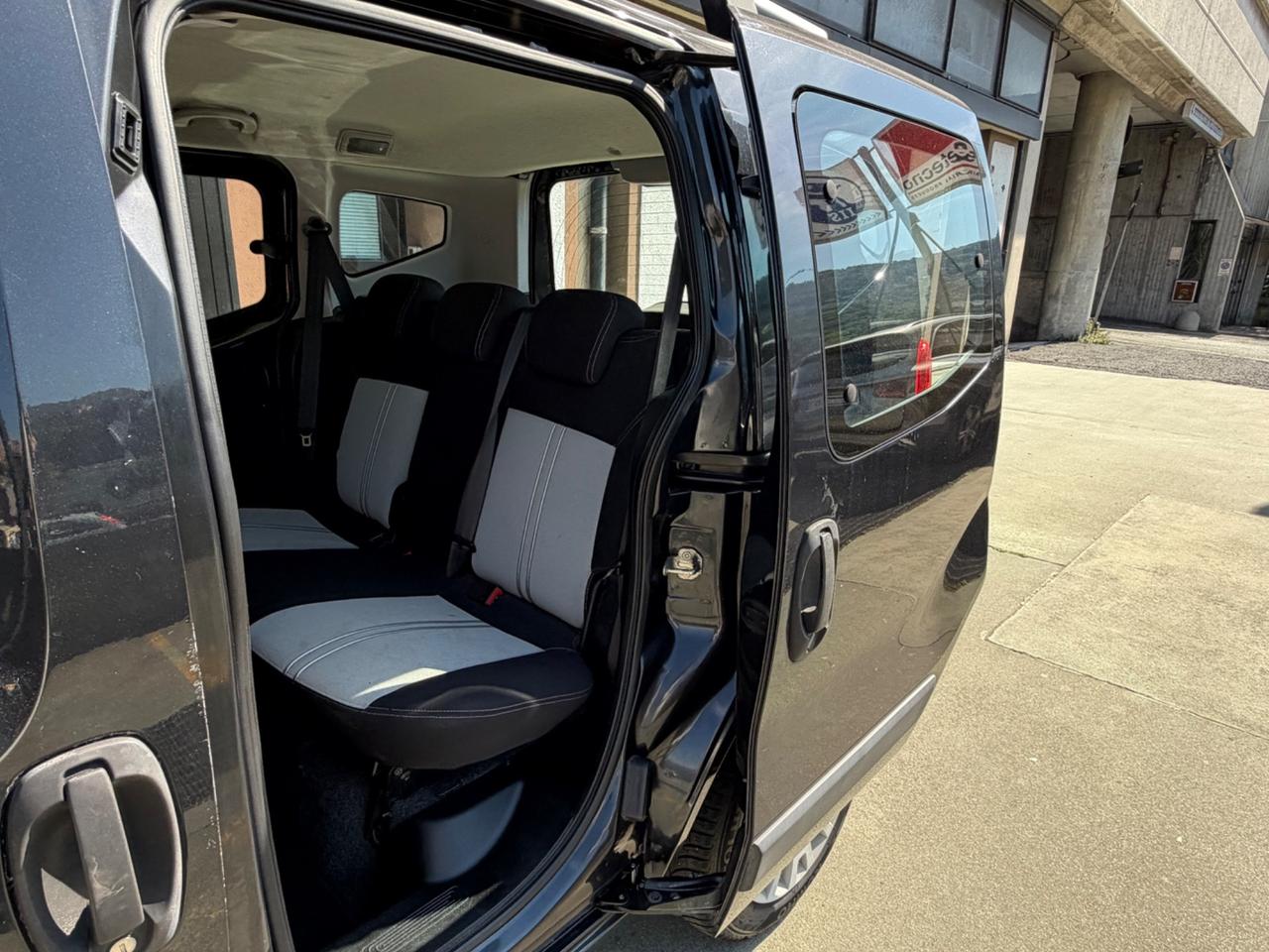 Fiat Qubo 1.3multijet 75cv 5 posti - 2015 km 130.000