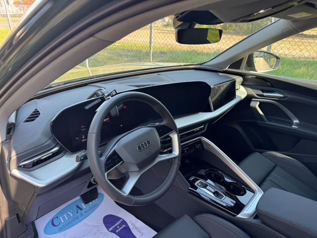 AUDI Q5 40 TDI 204 CV Quattro S Tronic S Line Edit.
