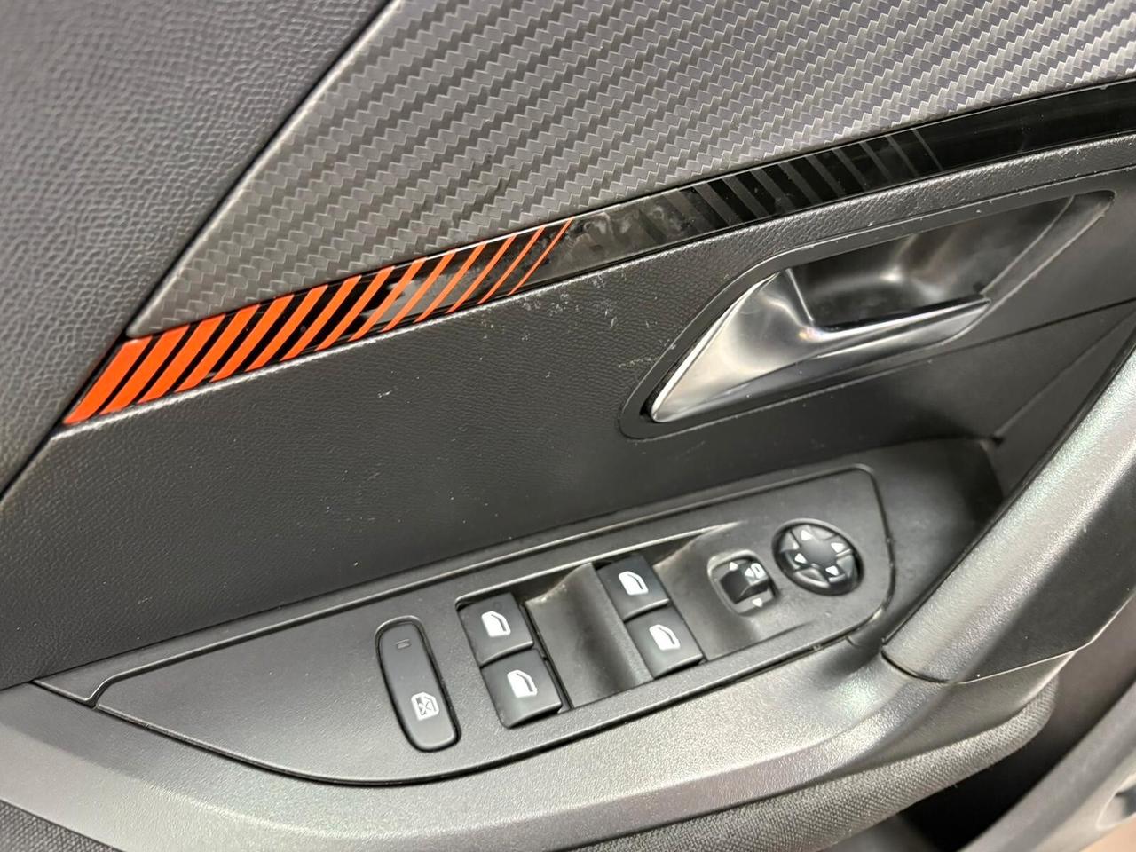 Peugeot 2008 BlueHDi 110 S&S Active Pack