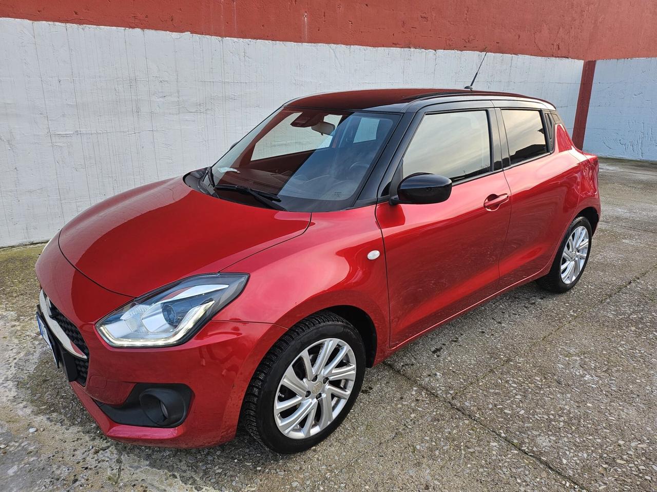 Suzuki Swift 1.2 Hybrid Top