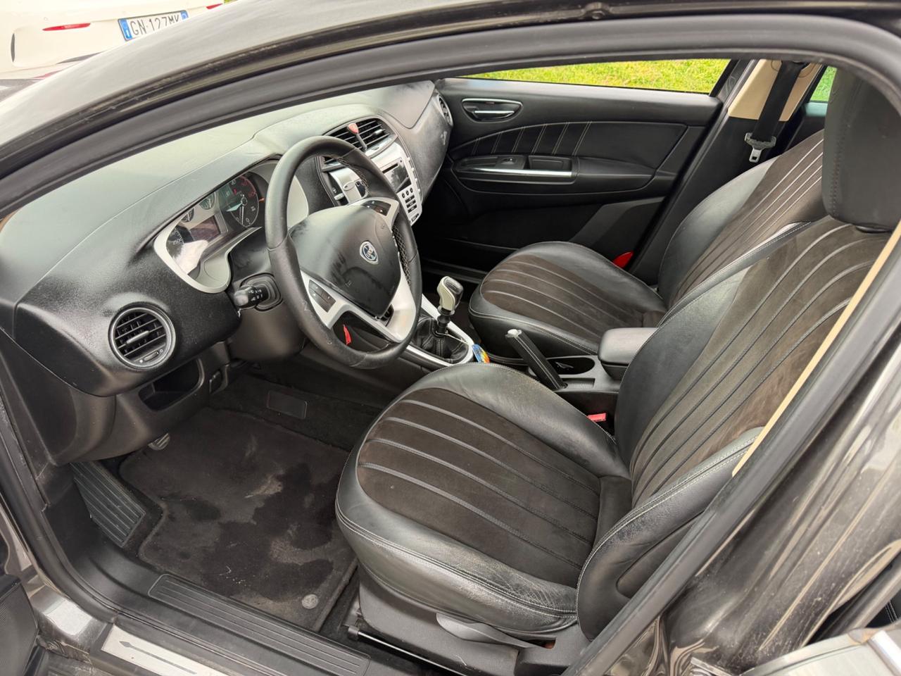 Lancia Delta 1.6 MJT 120 CV DIESEL