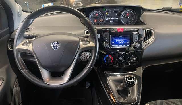 Lancia Ypsilon 1.2 Gold 69cv