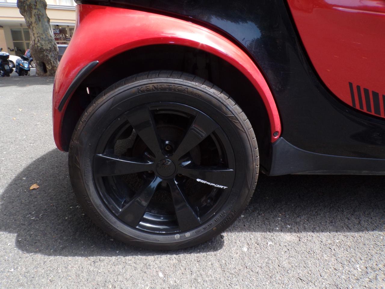 AUTO SMART FOURTWO COUPE' PASSION 55CV DEL 2003 MOTORE REVISIONATO