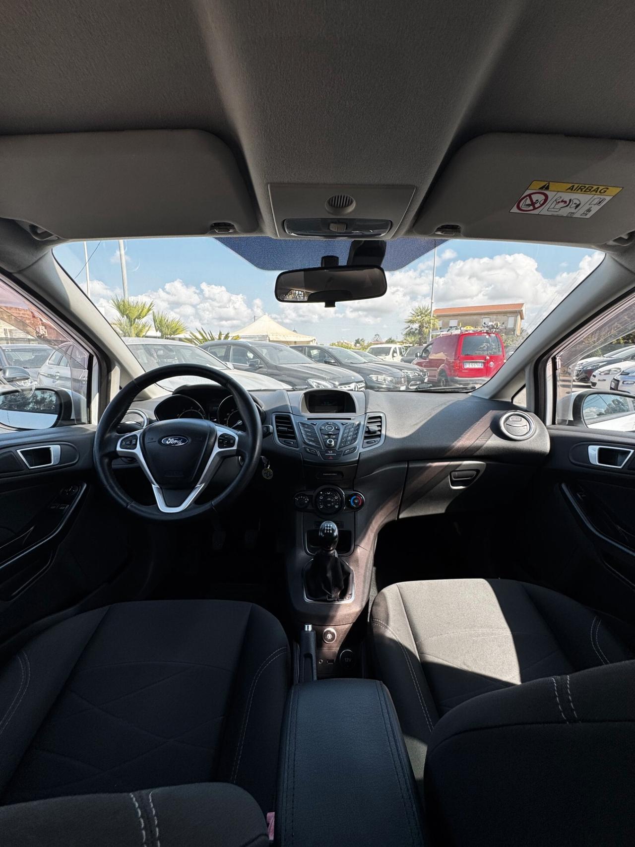 Ford Fiesta 1.4 5 porte Bz.- GPL