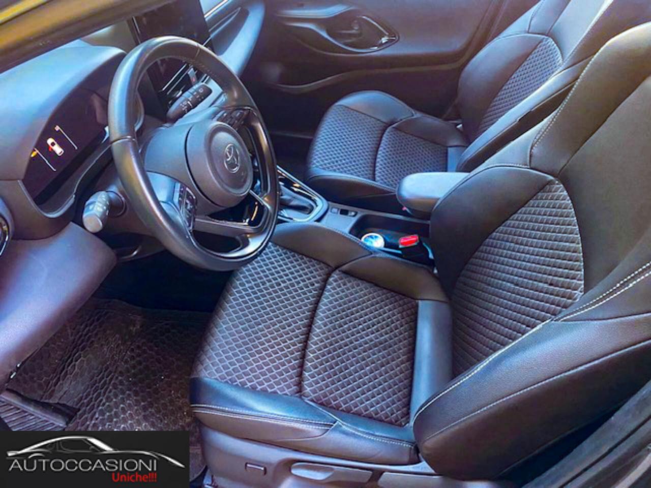 Toyota Yaris 1.5 Hybrid 5 porte Active