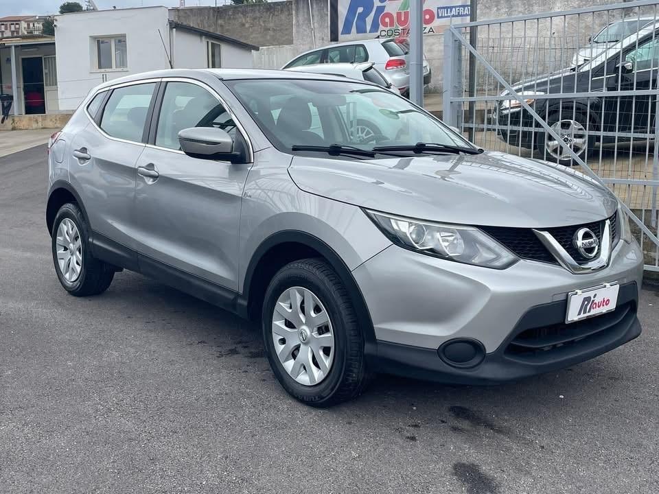 Nissan Qashqai 1.5 dCi Visia