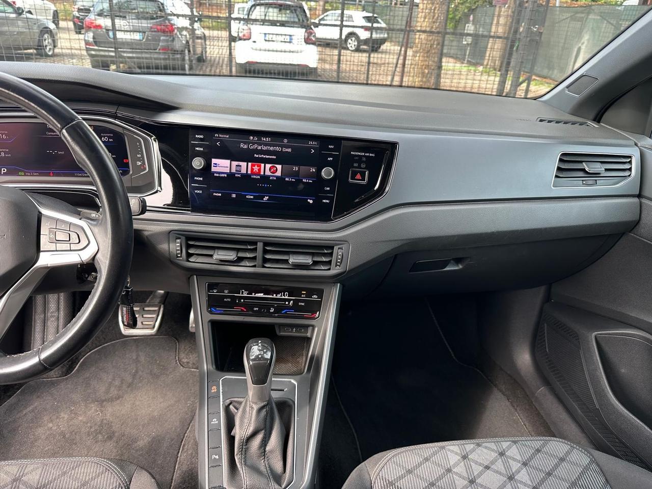 Volkswagen Taigo 1.0 TSI 110 CV DSG R-Line Rline tetto *promo*