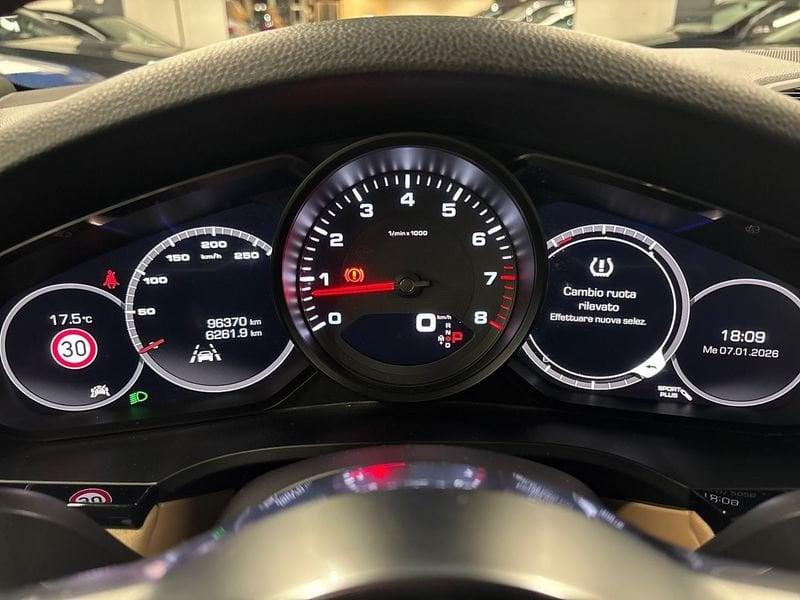 Porsche Cayenne 3.0 tiptronic