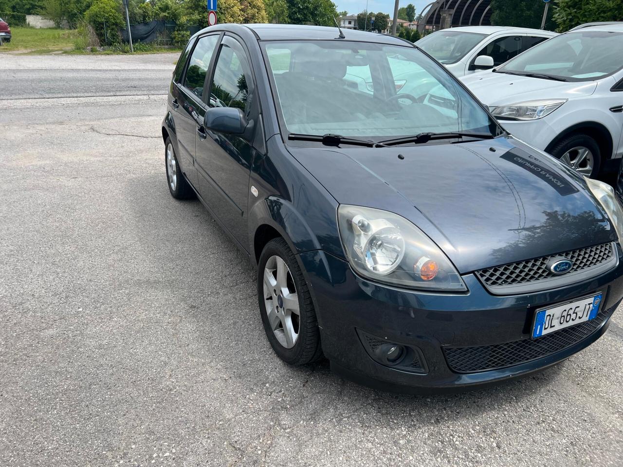 Ford Fiesta 1.4 TDCi 5p. Ghia