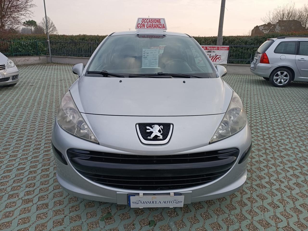 Peugeot 207 1.4 8V 75CV 3p. ONE Line