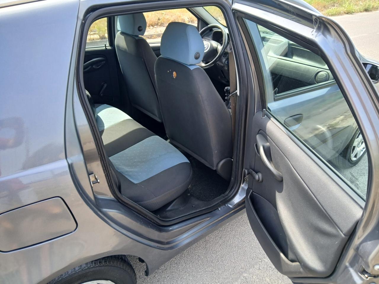 Fiat Punto 1.2 5 porte Dynamic 120 mila km