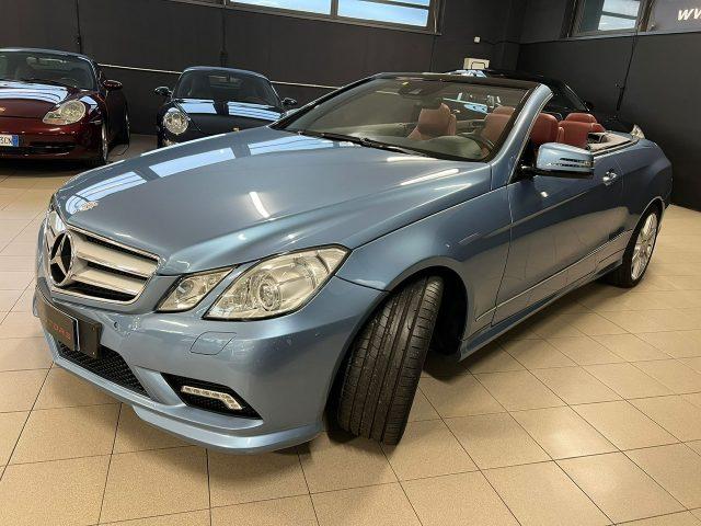 MERCEDES-BENZ E 350 CGI CABRIO 272CV AMG PACK ! COLORAZIONE UNICA !