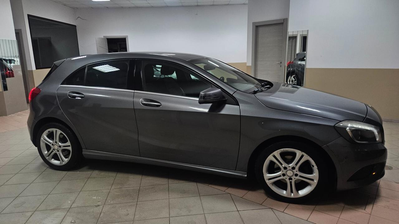 Mercedes-benz A 180 CDI BlueEFFICIENCY Premium