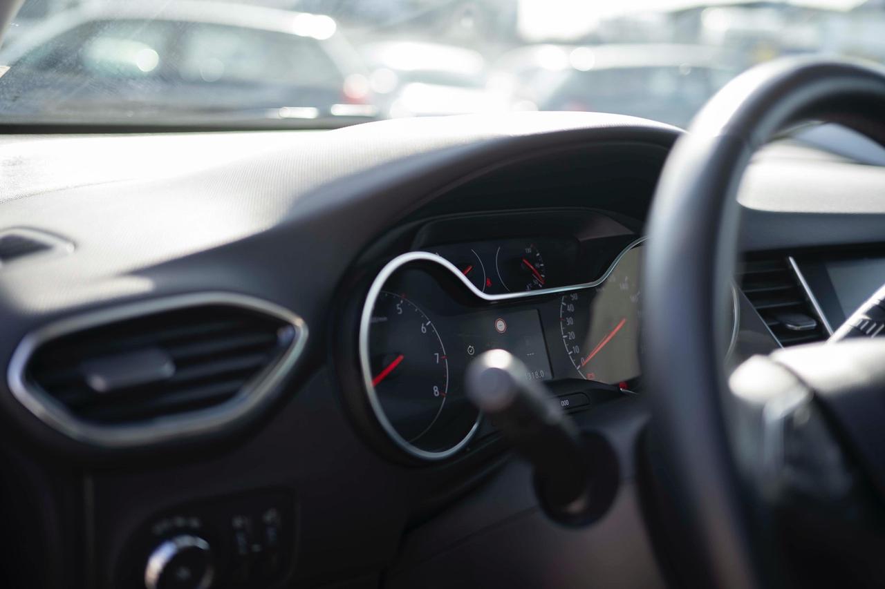 Opel Crossland 1.5 ECOTEC D 120 CV Start&Stop aut. Elegance