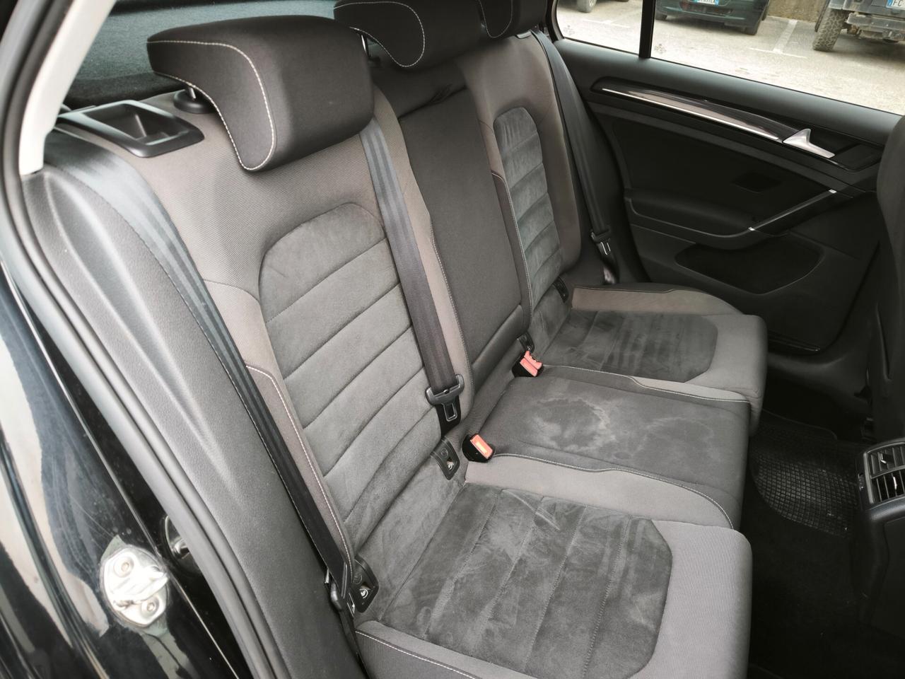 Volkswagen Golf 1.6 TDI 5p. Highline BlueMotion Technology