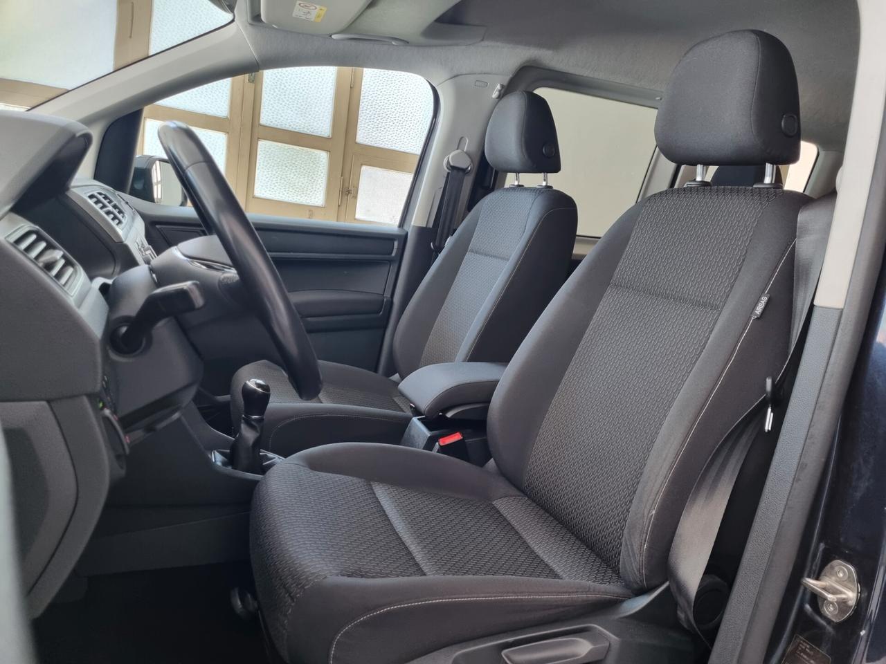 Volkswagen Caddy 1.4 TGI FRONT ASSIST, NAVI, APP CONNECT
