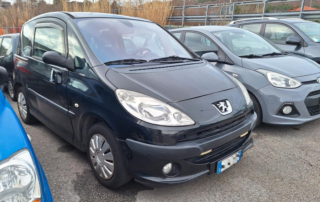 Peugeot 1007 1.4 Trendy NEOPATENTATI