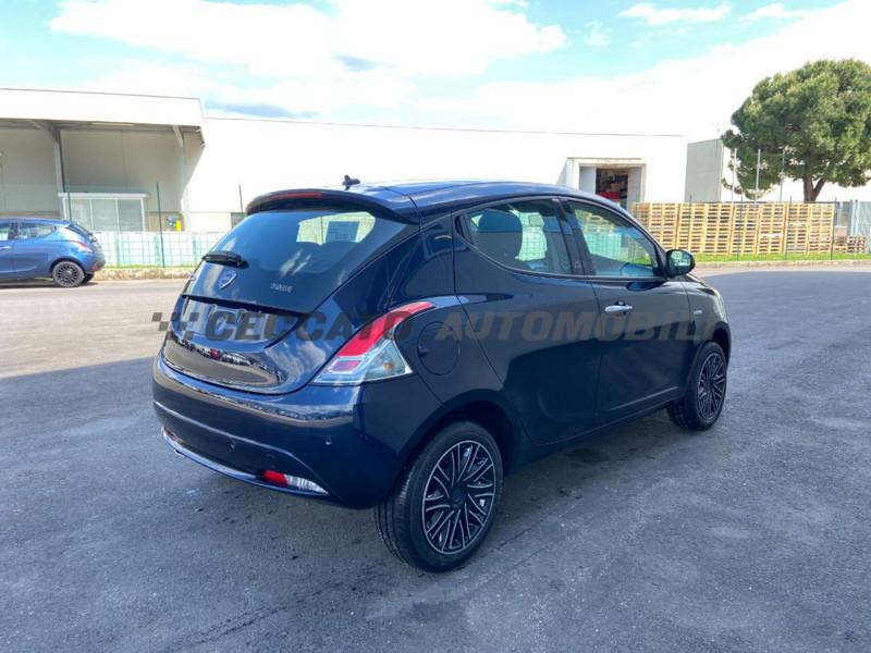 Lancia Ypsilon 5 Porte 1.0 FireFly Hybrid 70Cv Gold