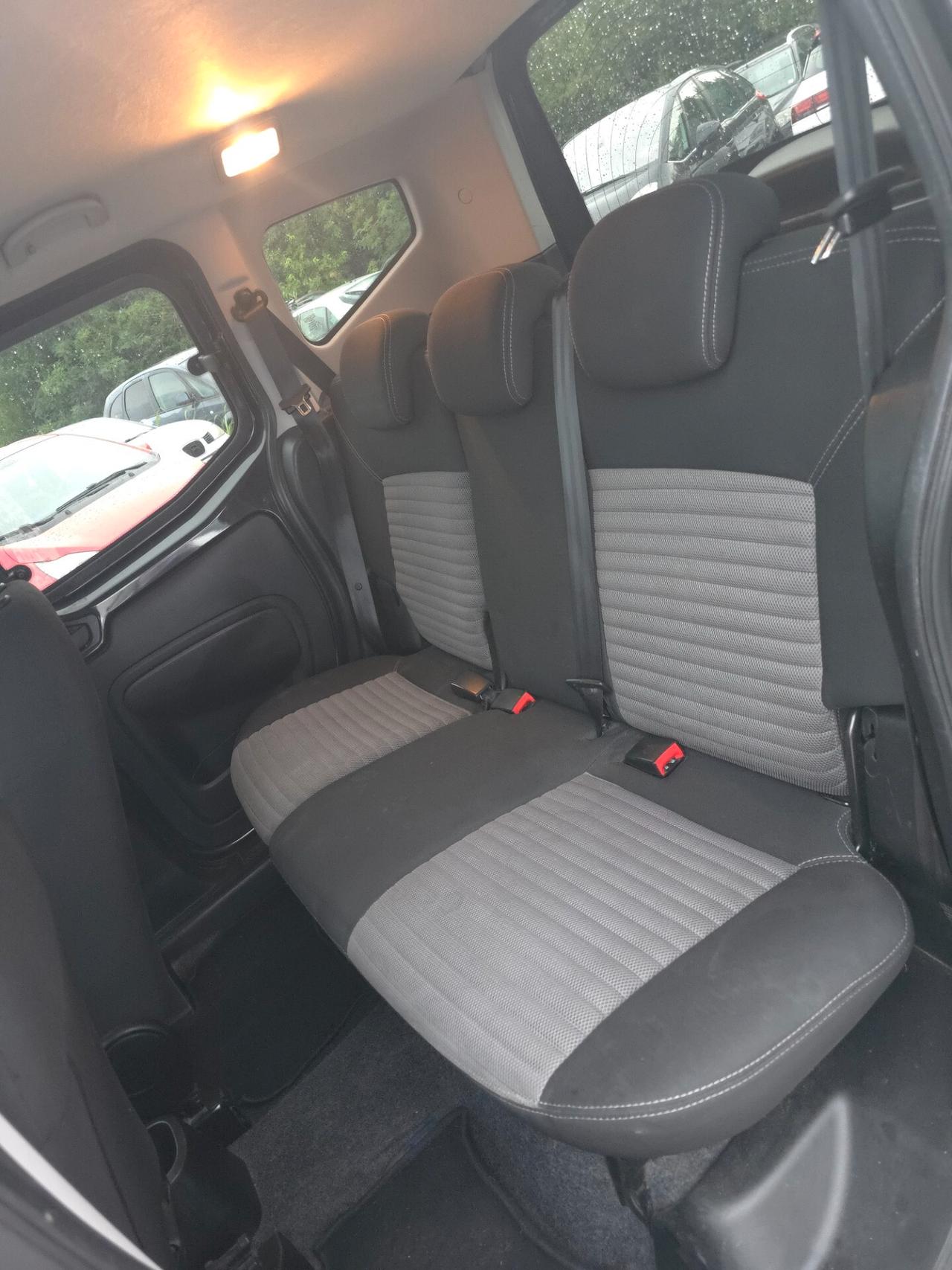 Fiat Qubo 1.3 MJT 95 CV Trekking