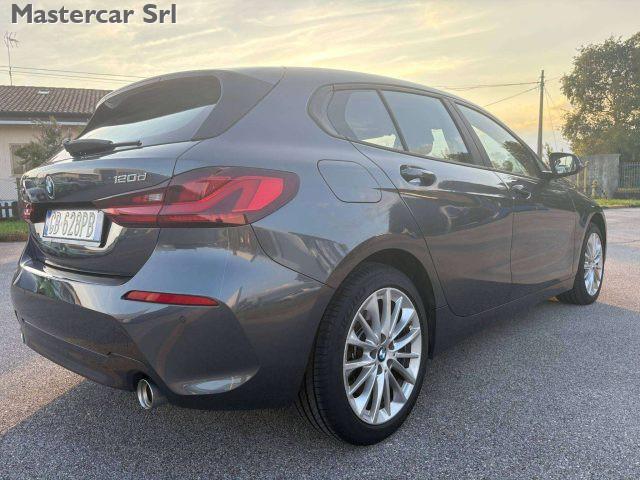 BMW 120 Serie 1 F40 120d xdrive Bus Adva auto GB628PB