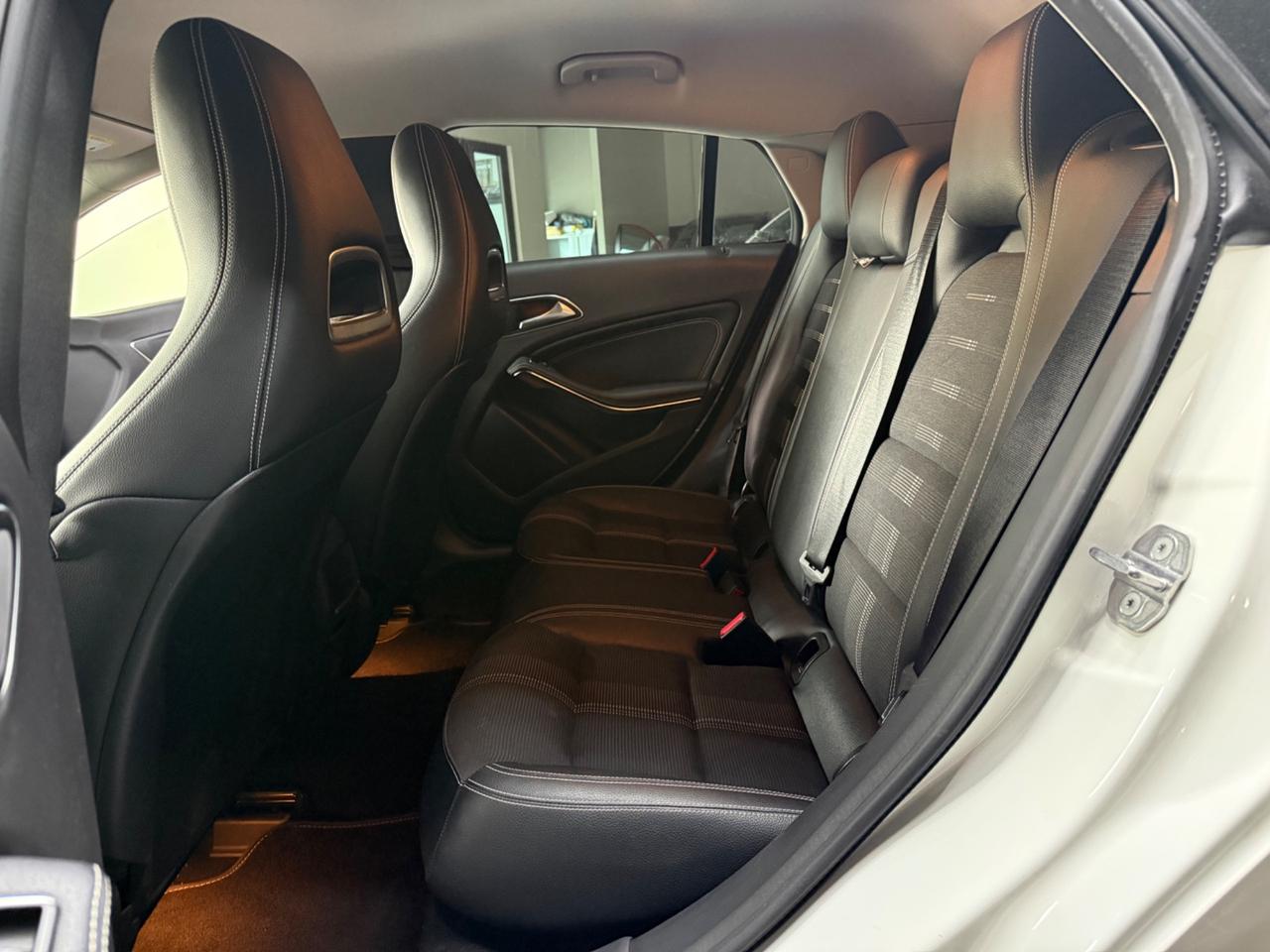 Mercedes-benz CLA 200 d S.W. Automatic Premium