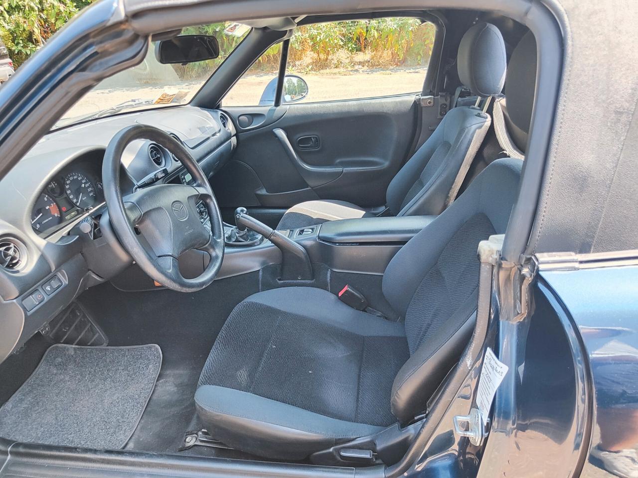 Mazda MX-5 1.6 107.000 km