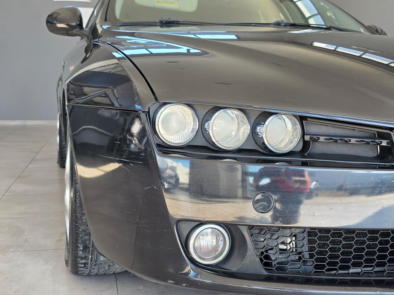 Alfa Romeo 159 1.9 JTDm 16V Sportwagon Distinctive