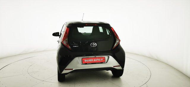 TOYOTA Aygo Connect 1.0 VVT-i 72CV x-business CAMBIO AUTOM.