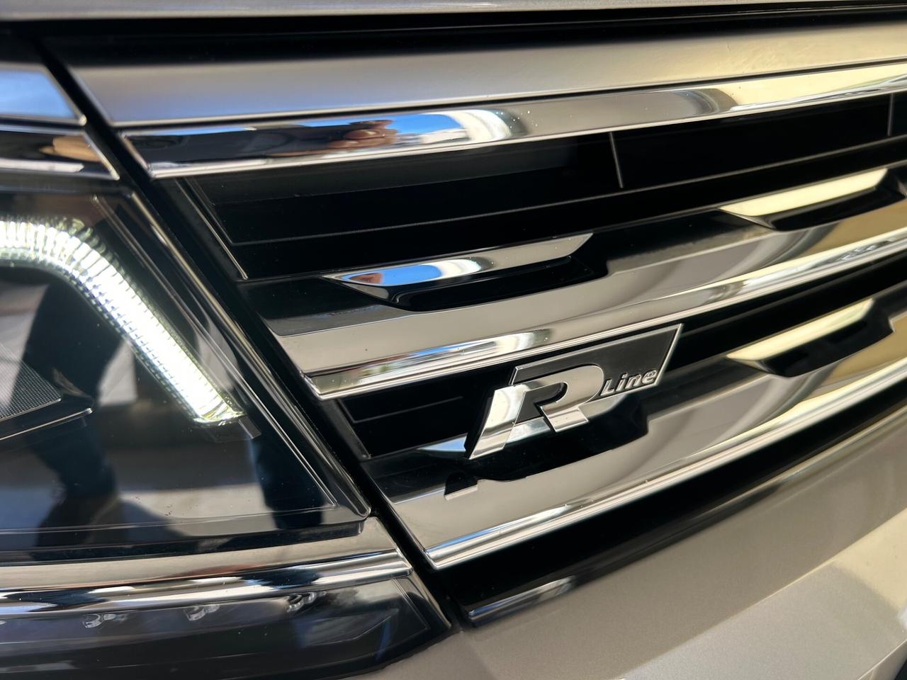 Volkswagen Tiguan 2.0 TDI R Line strafullll!!!!