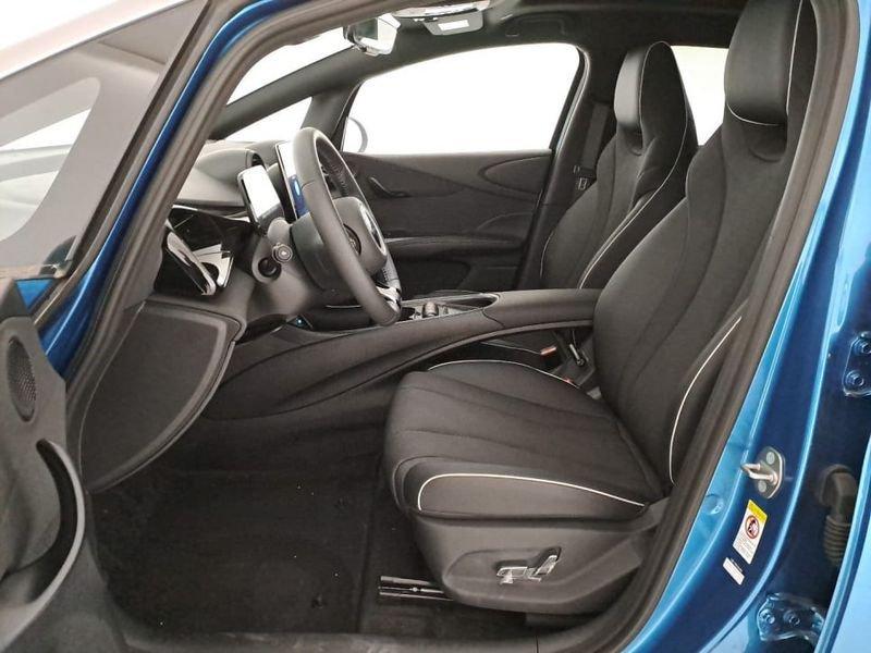 BYD DOLPHIN Design