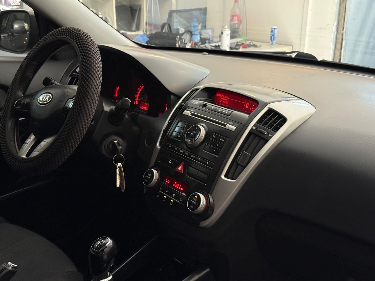 Kia Ceed 1.6 DIESEL NEOPATENTATI