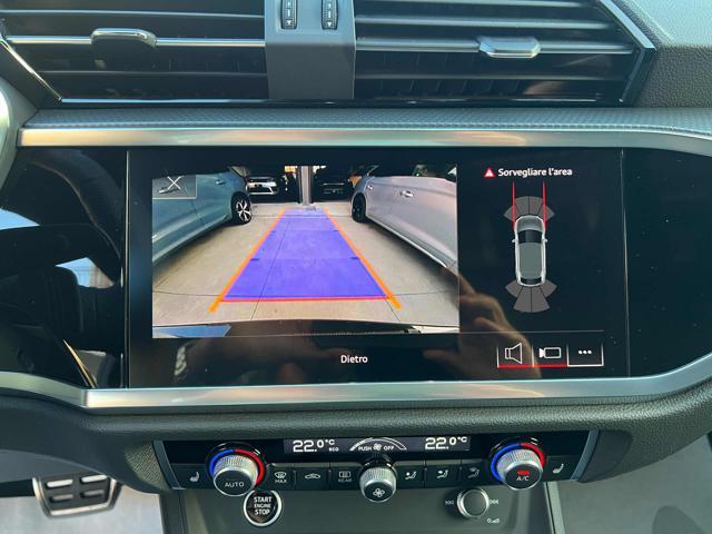 AUDI Q3 SPB 40 TDI quattro S line Tetto Identity Black