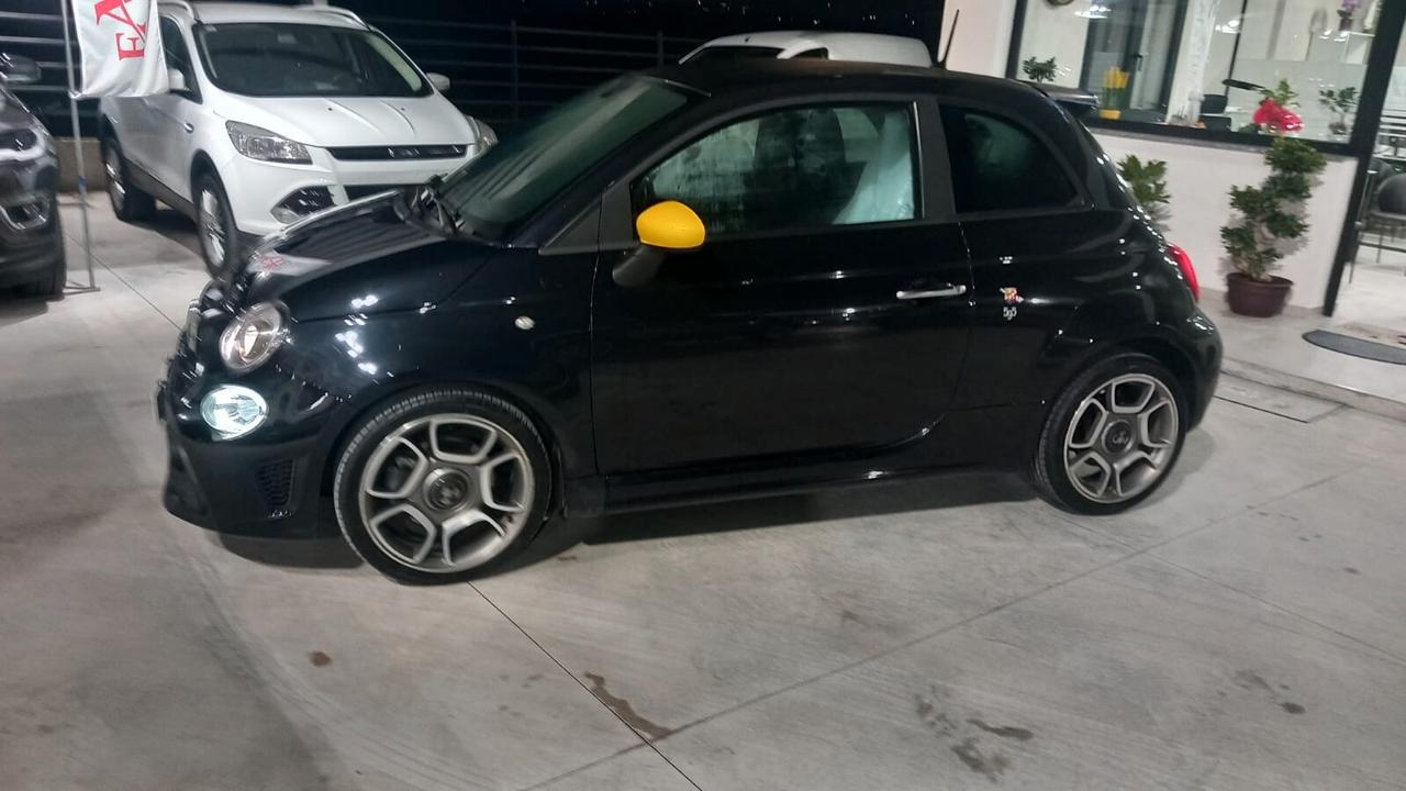 Abarth 595 1.4 Turbo T-Jet 145 CV