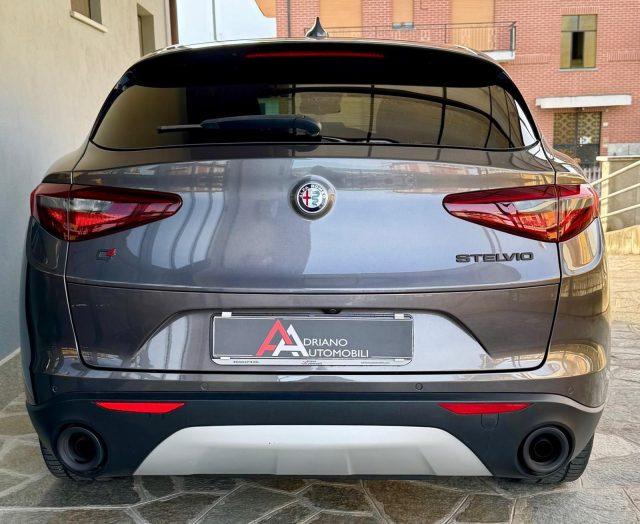 ALFA ROMEO Stelvio 2.2 Turbodiesel 210 CV AT8 Q4 Super