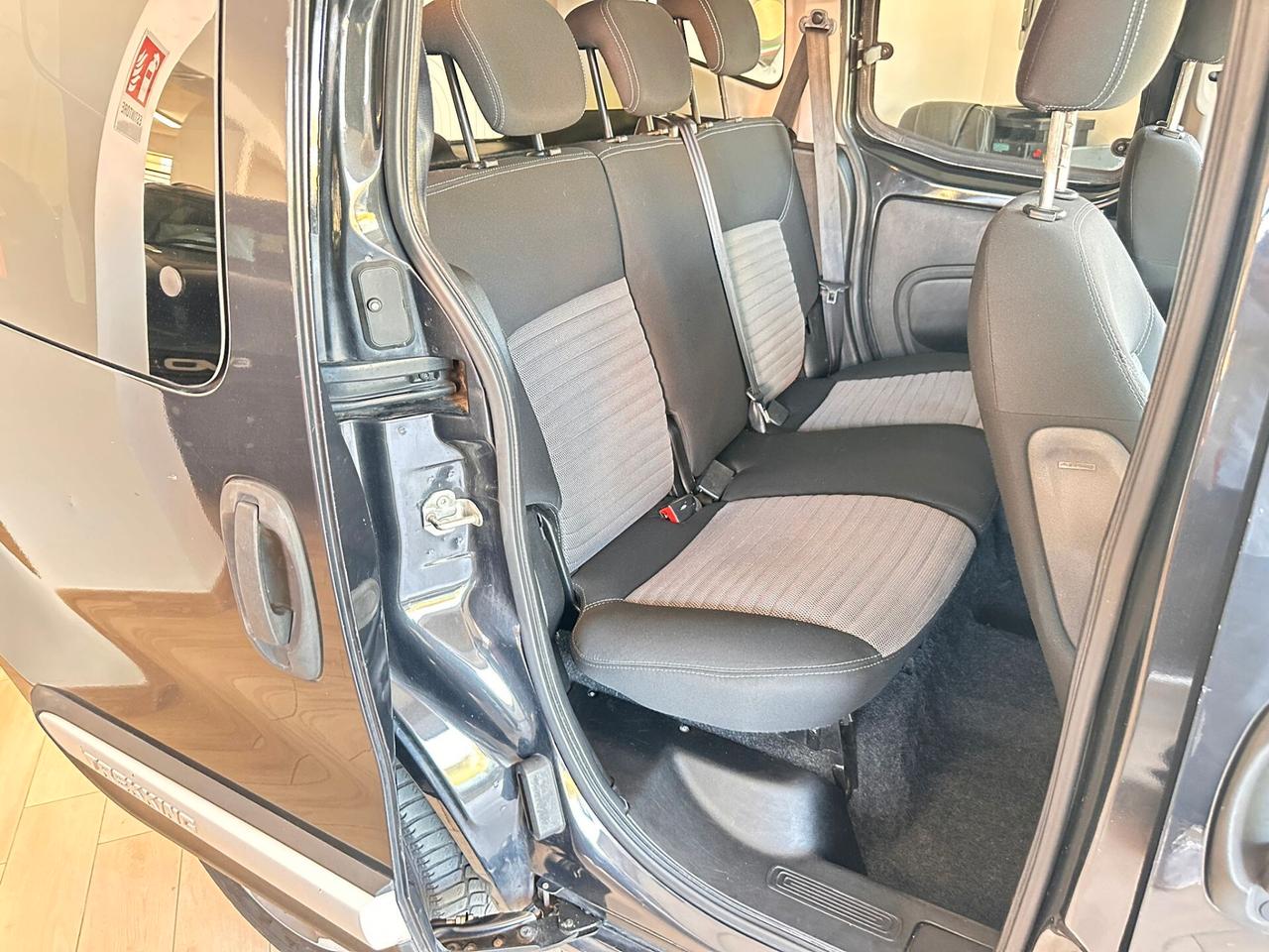 Fiat Qubo 1.3 MJT 80 CV Trekking