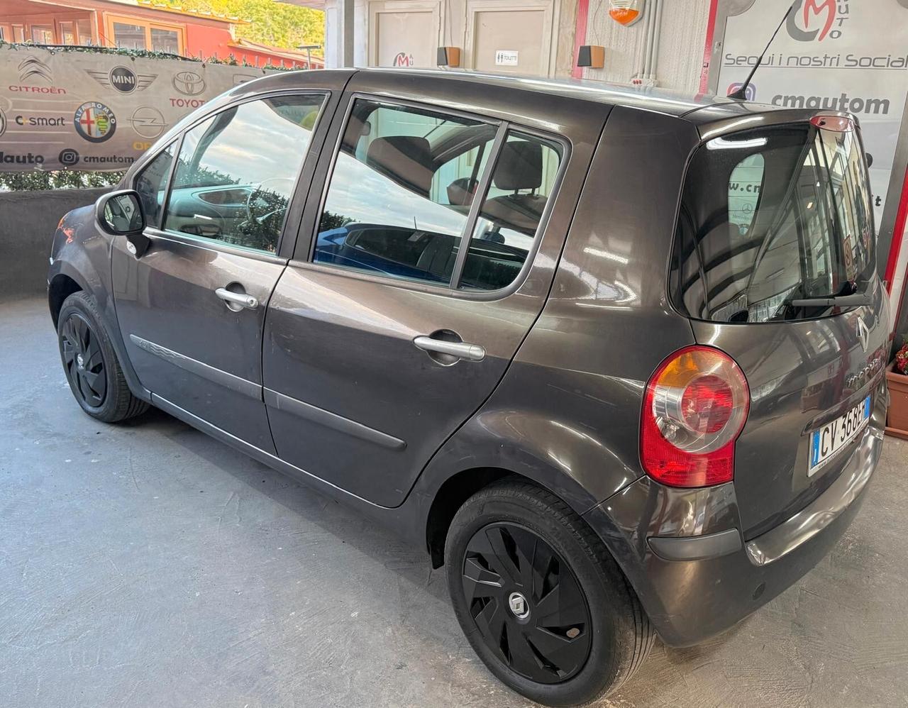Renault Modus 1.5 dCi 82CV Confort Dynamique