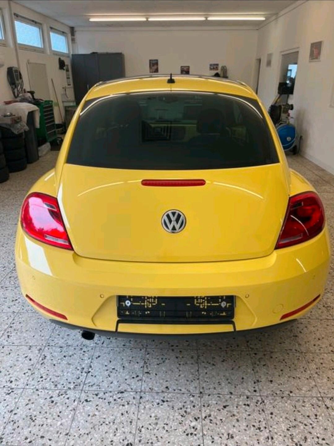 Volkswagen Maggiolino 1.2 TSI Design adatta a neopatentati