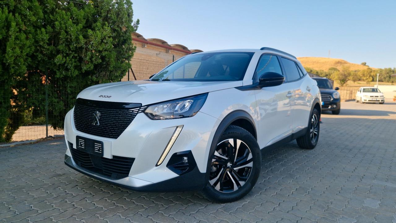 Peugeot 2008 BlueHDi 130 EAT8 Allure Pack 2022
