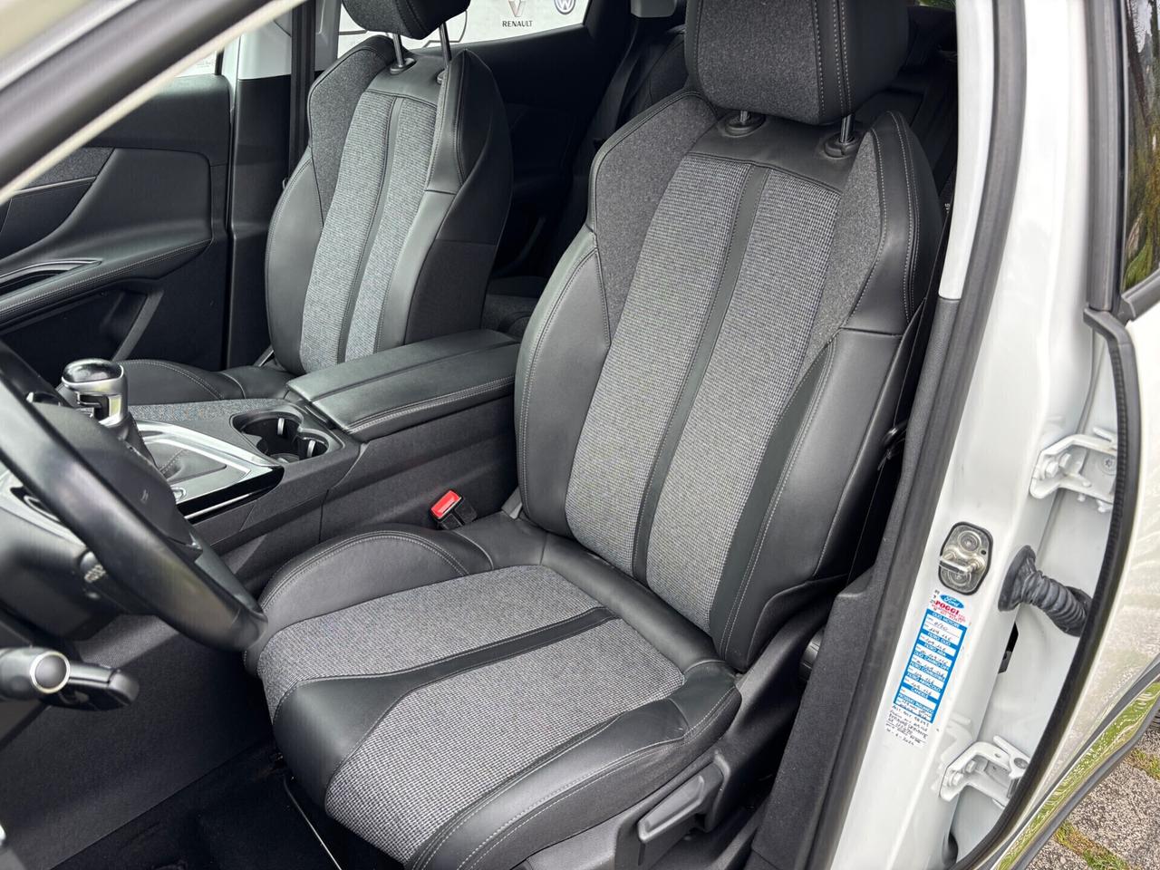 Peugeot 3008 1.5 BlueHDi 130CV S&S Allure-2020