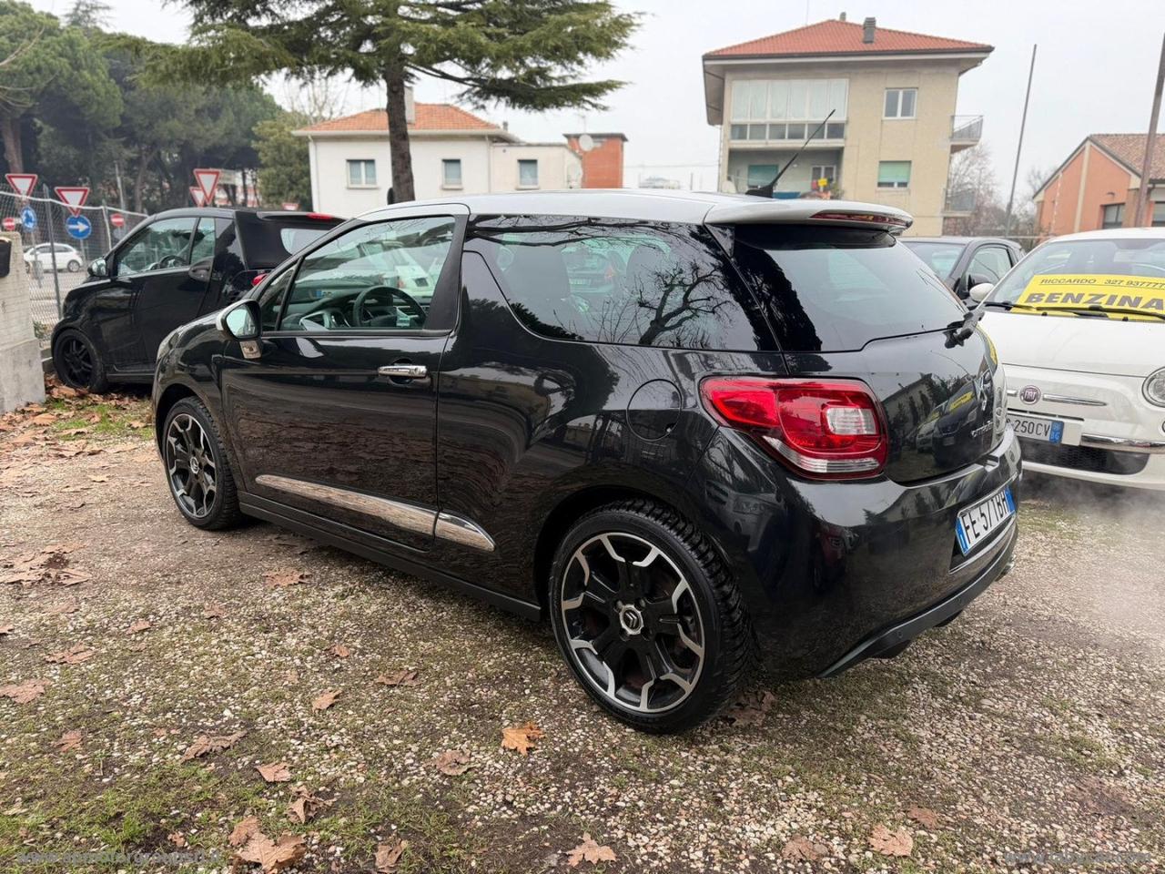 DS AUTOMOBILES DS 3 1.6 THP 155 Just Black