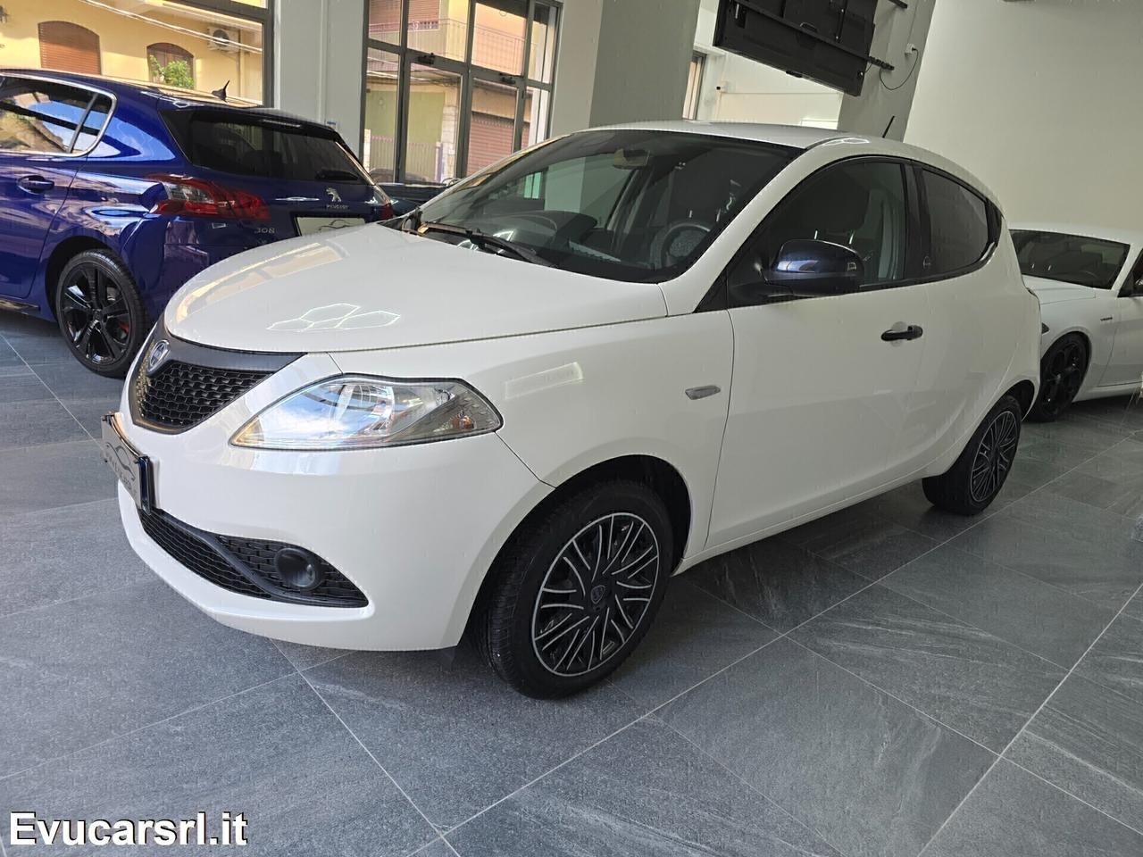 Lancia Ypsilon 1.0 Hybrid 2021 45000km IVA ESPOSTA