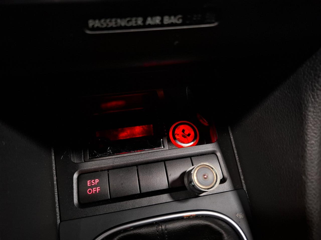 Volkswagen Golf 1.2 benzina Neopatentato