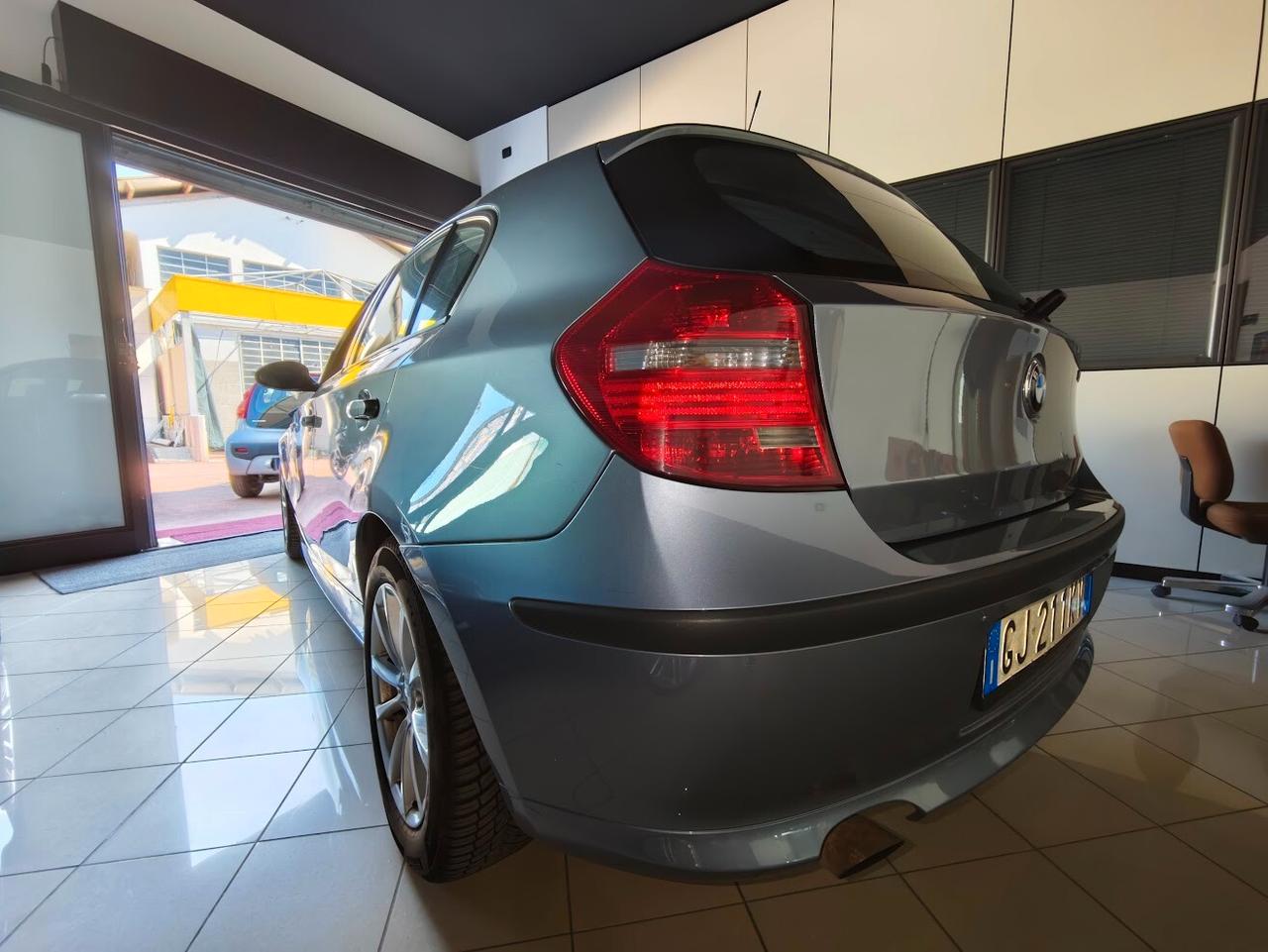 Bmw 118i Futura AUT. SOLO 90MILA KM AUTO DA VETRINA!!!!!!!!!!!