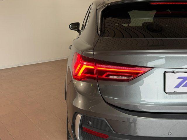AUDI Q3 35TDI S line interno/esterno Gancio Matrix Unicopr