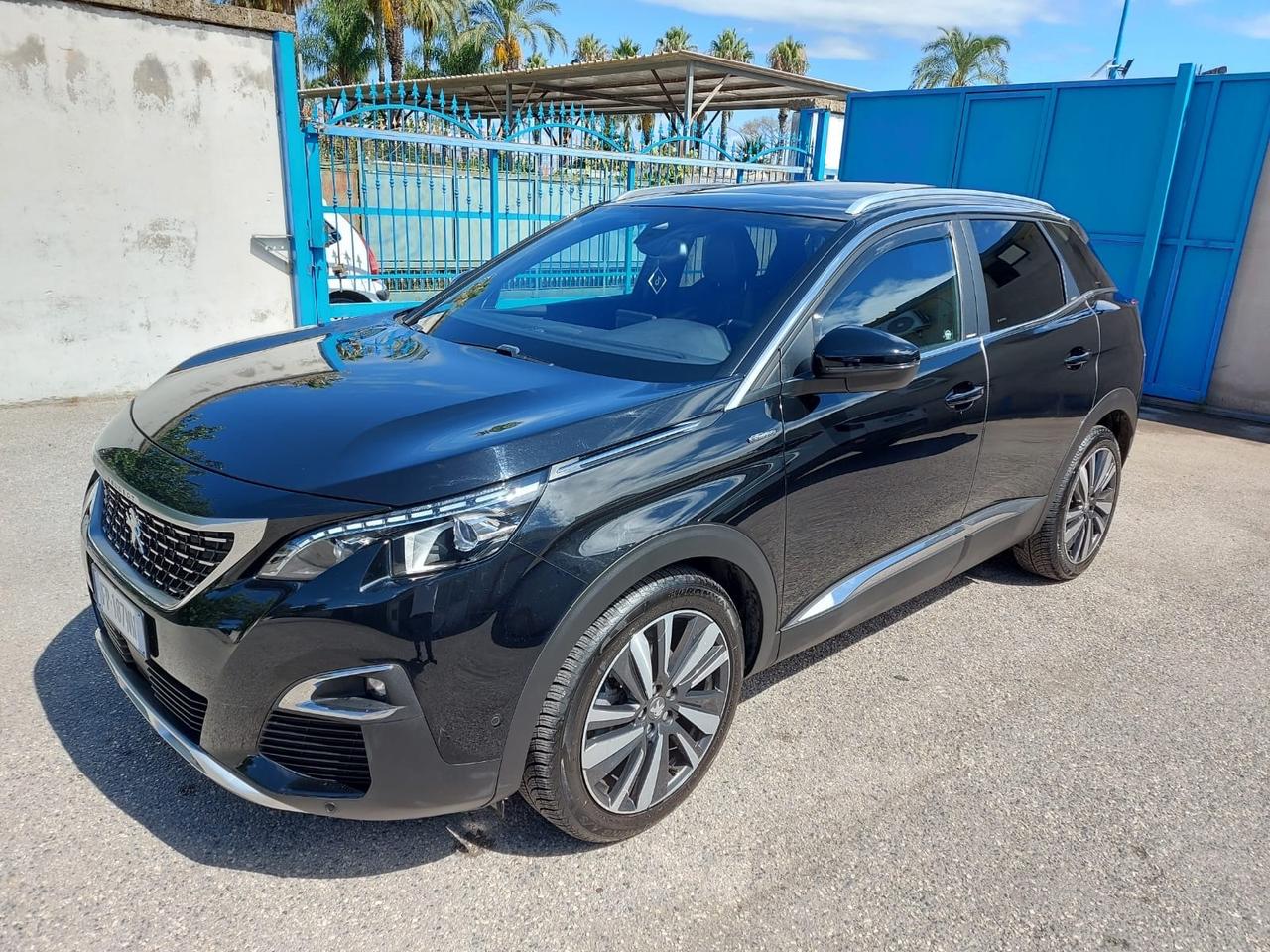 Peugeot 3008 “GTLINE” 1.5 hdi- cambio/aut-2018
