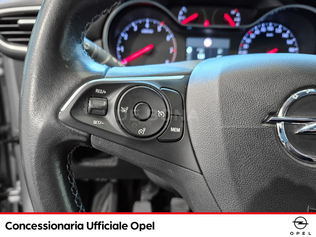 Opel Crossland 1.5 ecotec elegance 110cv