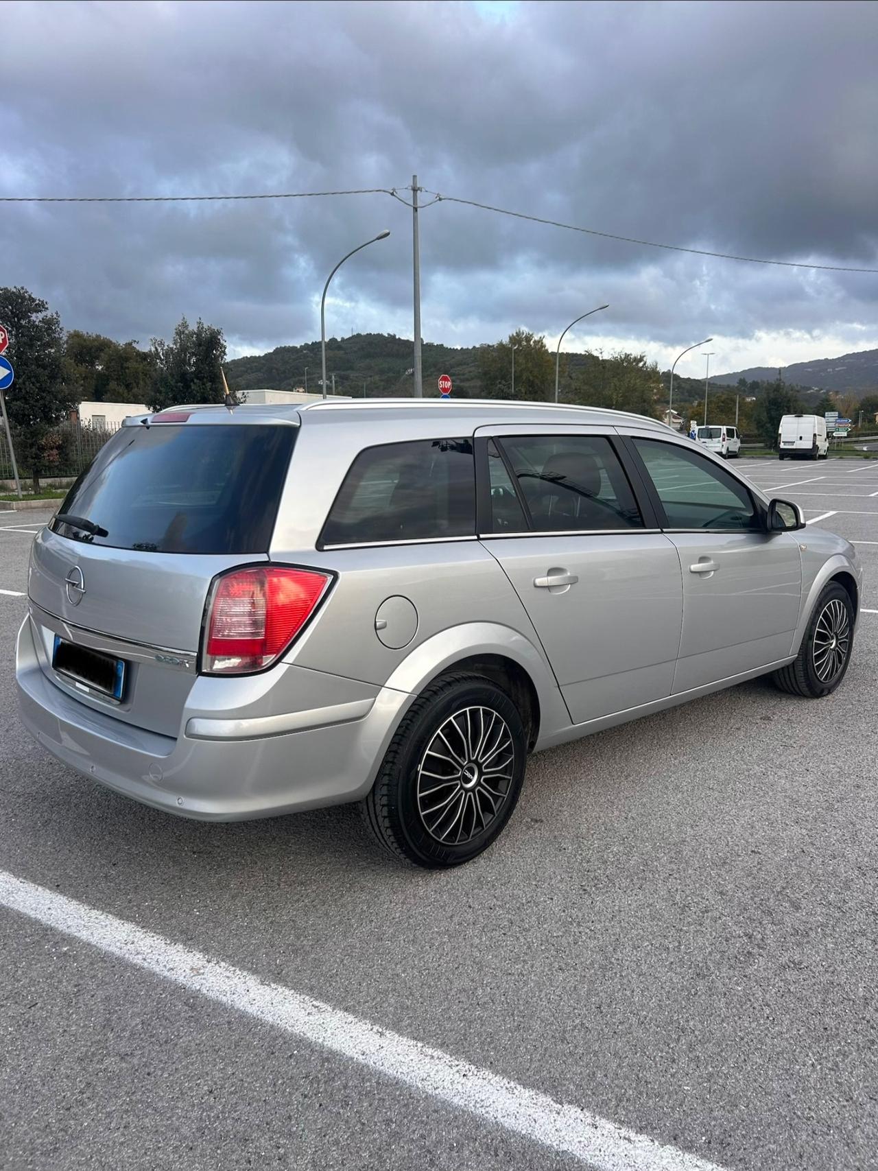 Opel Astra 1.7 CDTI 110CV Station Wagon
