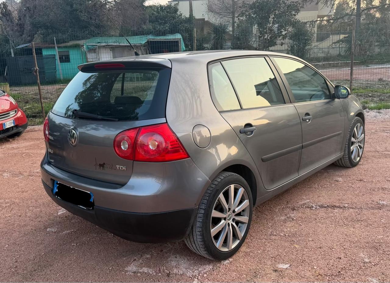Volkswagen Golf 1.9 TDI 5p. Comfortline