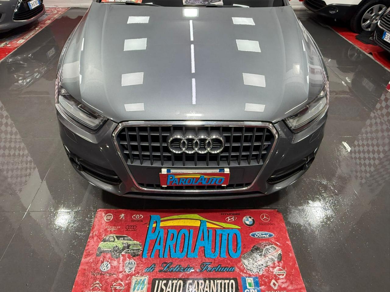 Audi Q3 2.0 TDI 140cv Business plus - 2012